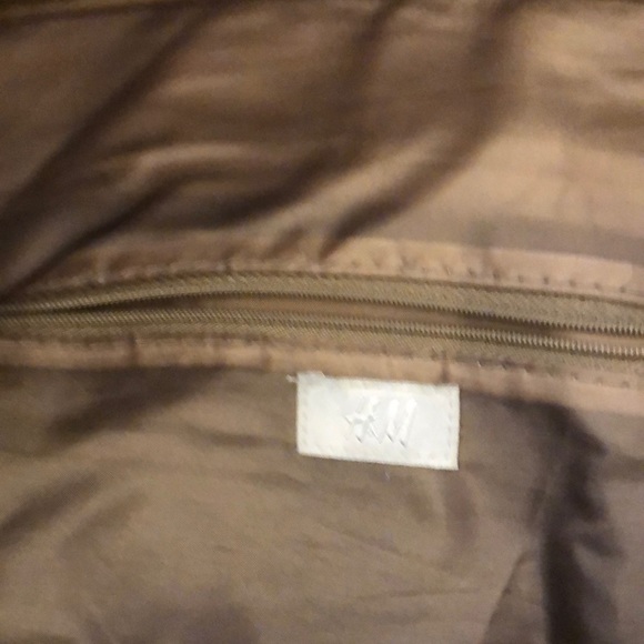 Hand Bag - Picture 3 of 5